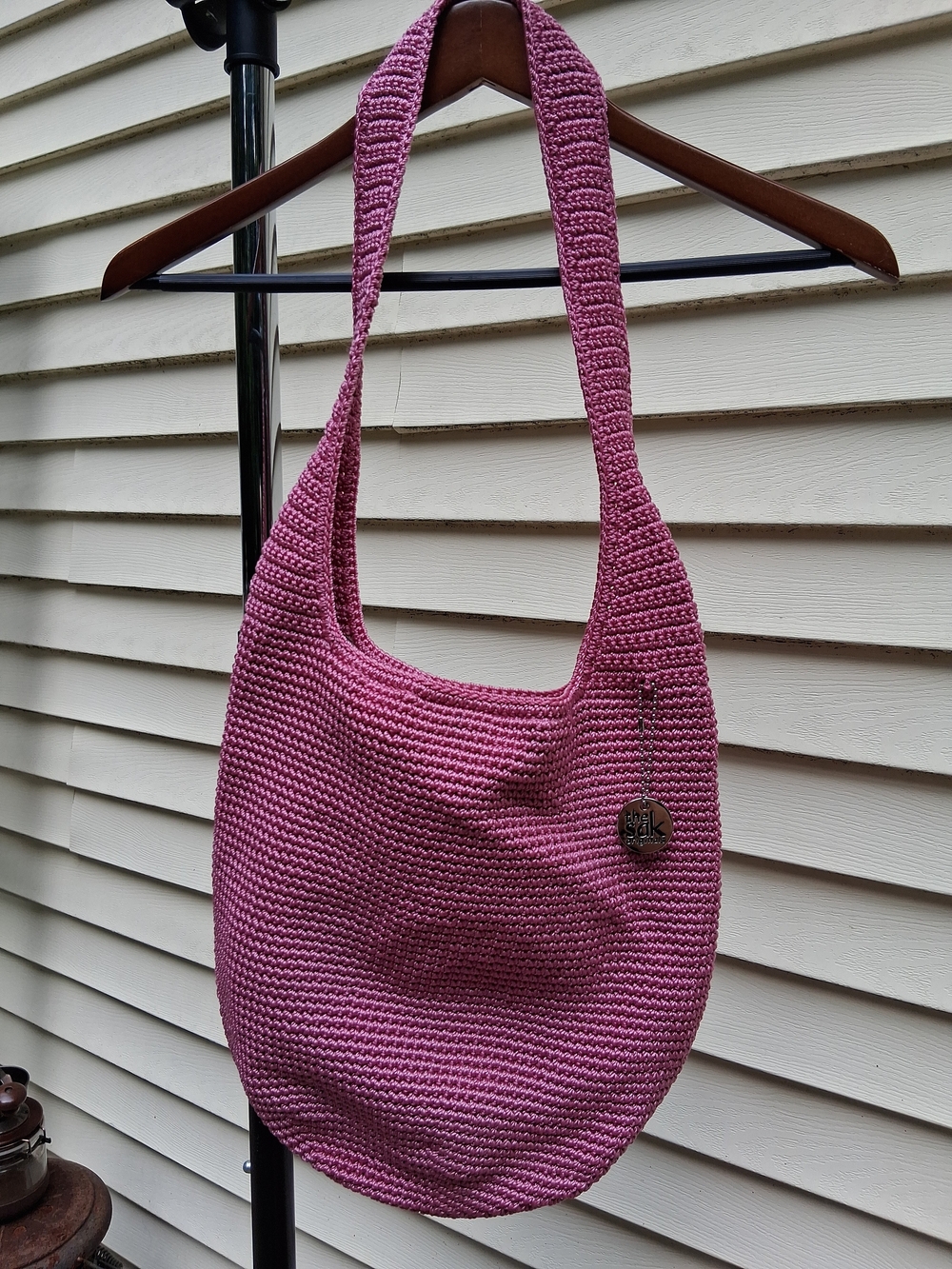 the Sak Crochet Shoulder Bag Tulip Pink